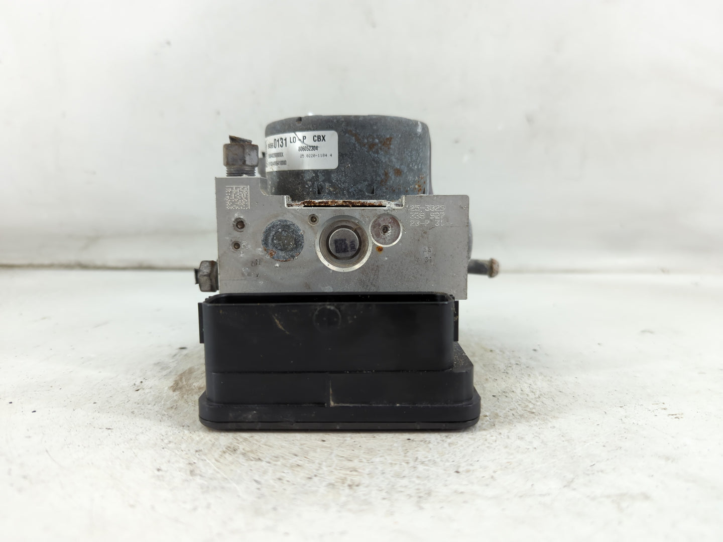 2018-2019 Chevrolet Equinox ABS Pump Control Module Replacement P/N:84560131 Fits Fits 2018 2019 2020 2021 OEM Used Auto Par