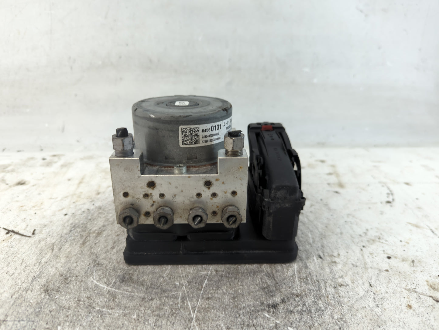 2019-2020 Chevrolet Equinox ABS Pump Control Module Replacement P/N:84560131 Fits Fits 2019 2020 2021 2022 OEM Used Auto Par