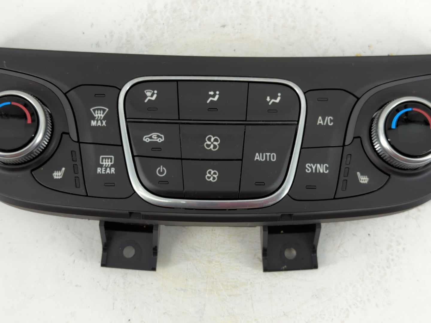 2018-2019 Chevrolet Equinox Climate Control Module Temperature AC/Heater Replacement P/N:84422506 Fits Fits 2018 2019 OEM Us