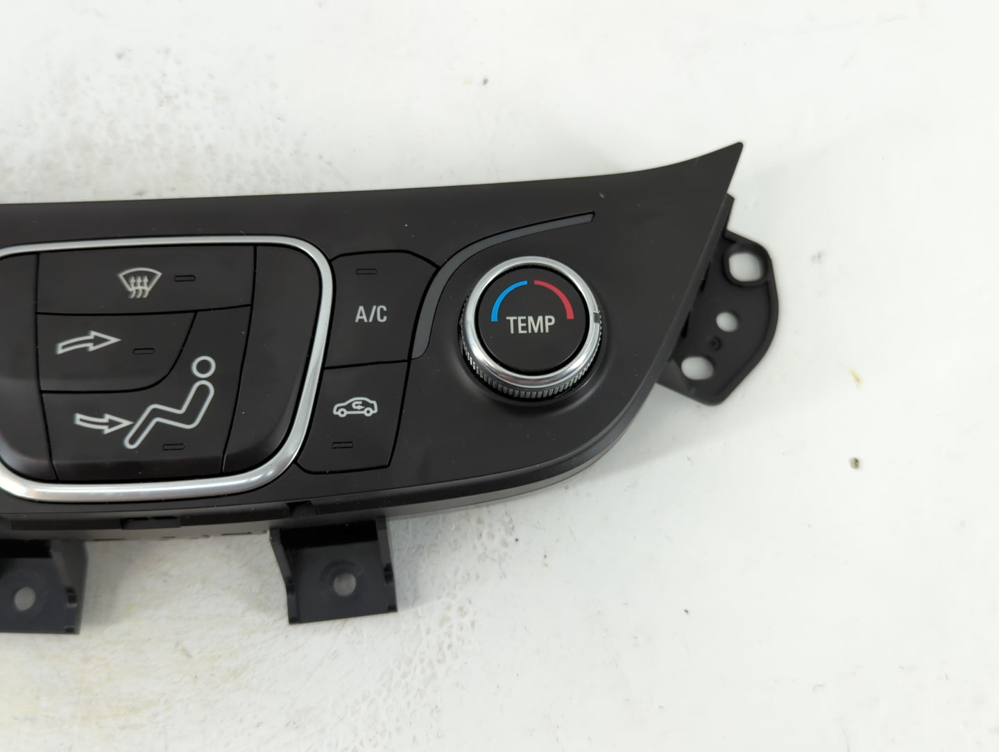 2019-2021 Chevrolet Equinox Climate Control Module Temperature AC/Heater Replacement P/N:84422503 Fits Fits 2019 2020 2021 O