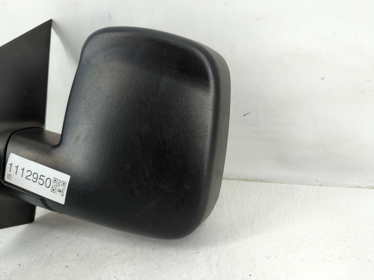 2019 Chevrolet Express 2500 Driver Side View Mirror - Left Door Mirror OEM Used - Oemusedautoparts1.com
