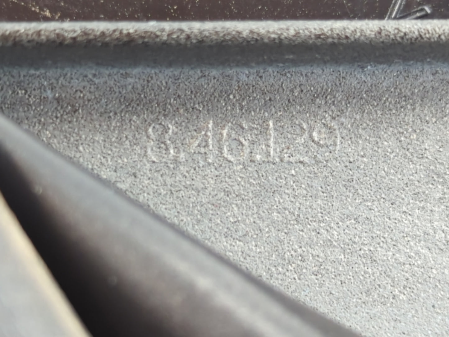 2019 Chevrolet Express 2500 Side Mirror Replacement Driver Left View Door Mirror P/N:846129 Fits OEM Used Auto Parts - Oemus