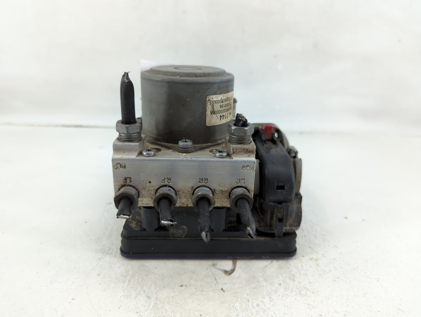 2018-2021 Chevrolet Express 2500 ABS Pump Control Module Replacement P/N:84621146 Fits Fits 2018 2019 2020 2021 OEM Used Aut