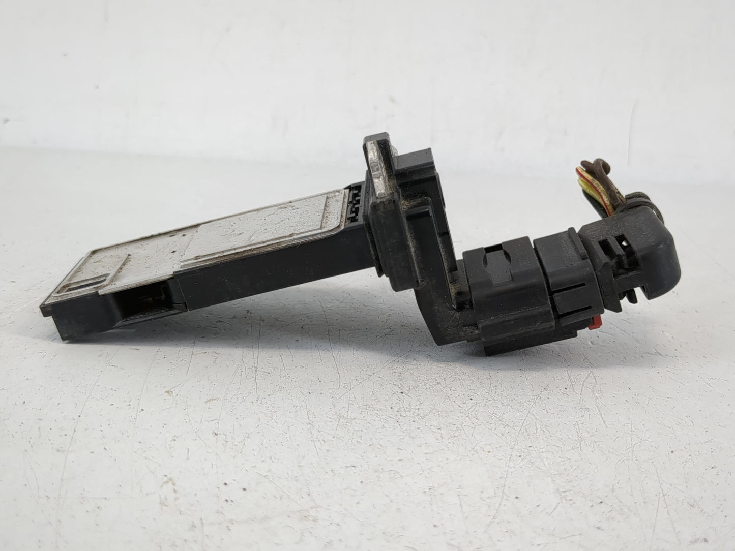 2017-2021 Chevrolet Express 2500 Mass Air Flow Meter Maf - Oemusedautoparts1.com