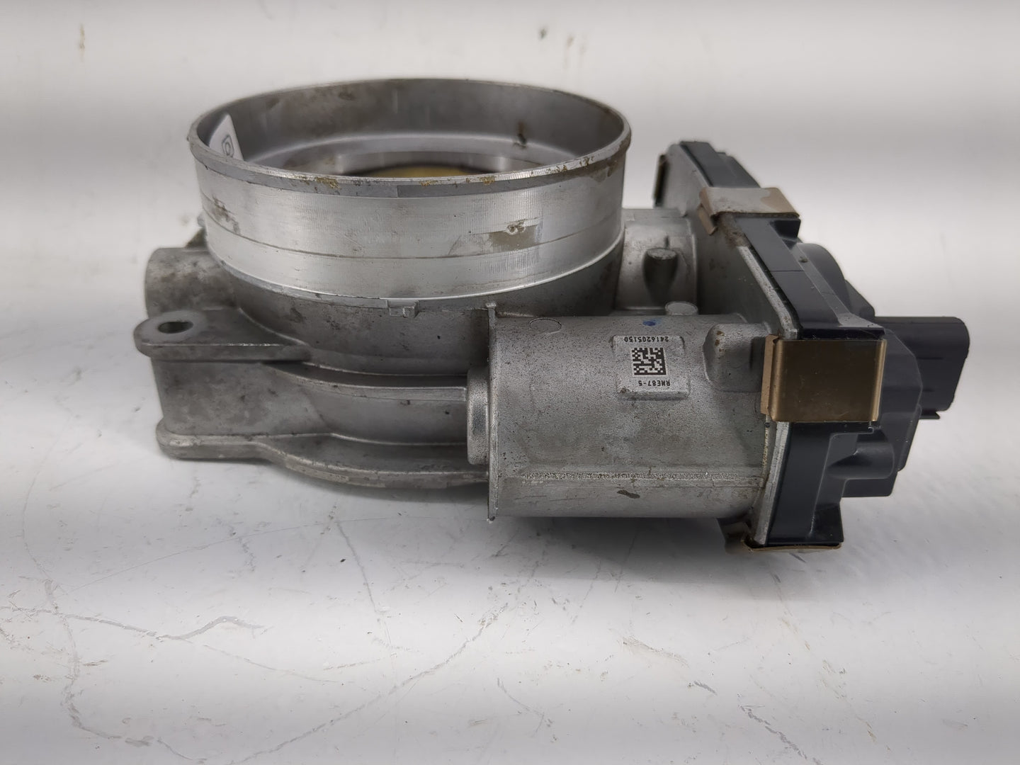 2016-2021 Chevrolet Express 2500 Throttle Body P/N:12678312 Fits Fits 2014 2015 2016 2017 2018 2019 2020 2021 2022 OEM Used 