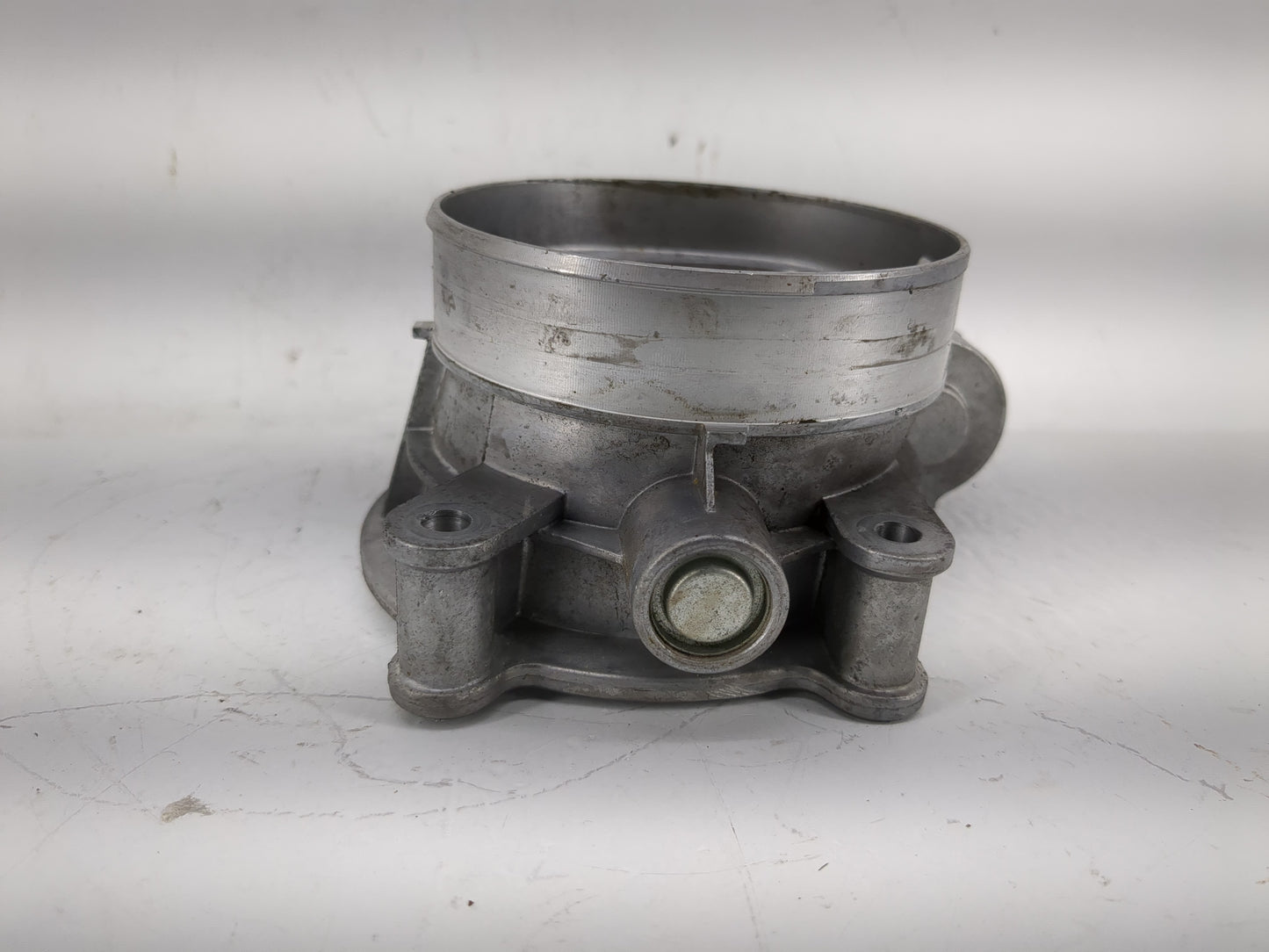 2016-2021 Chevrolet Express 2500 Throttle Body P/N:12678312 Fits Fits 2014 2015 2016 2017 2018 2019 2020 2021 2022 OEM Used 