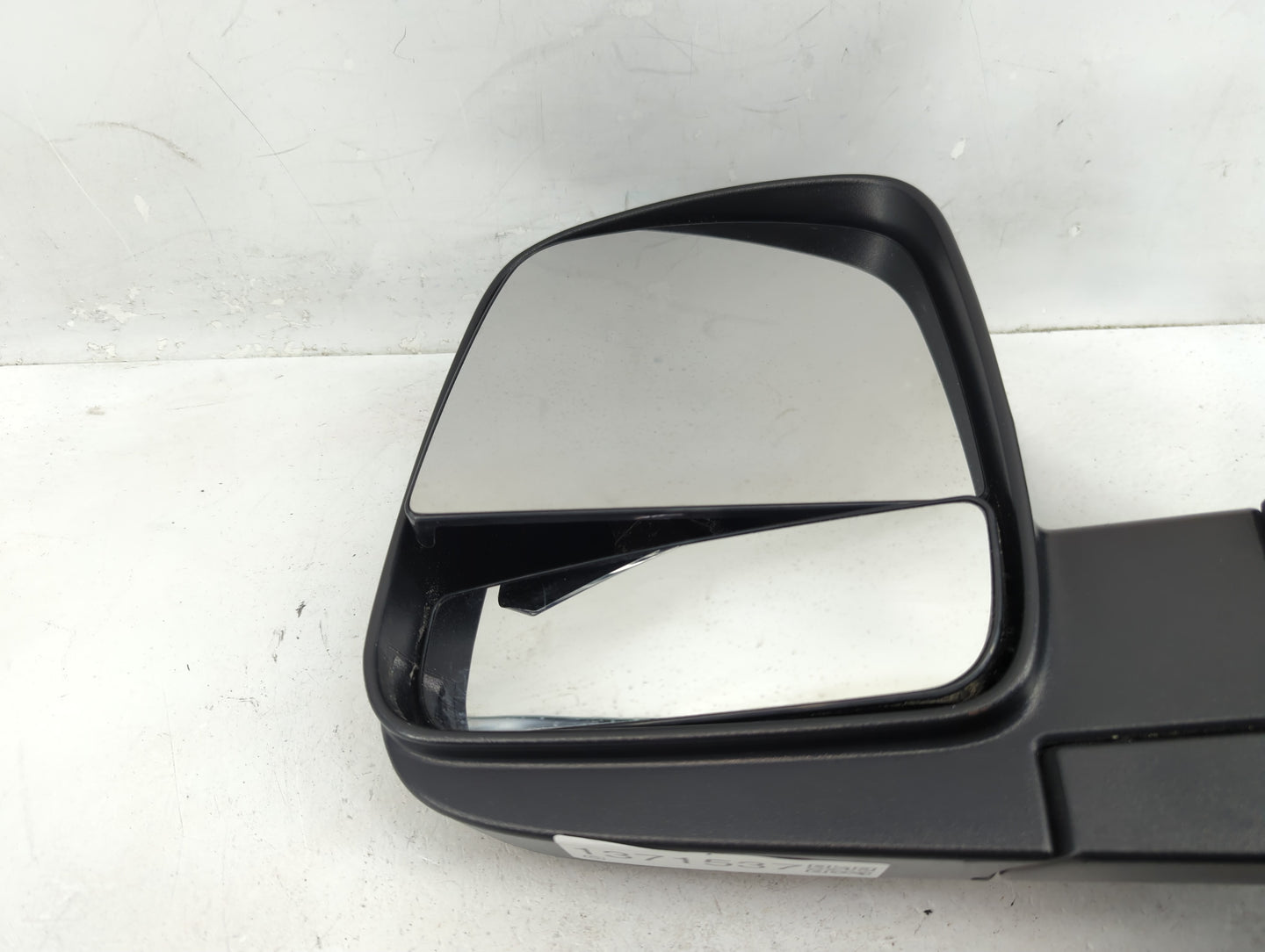 2008-2021 Chevrolet Express 2500 Driver Side View Mirror - Left Door Mirror OEM Used - Oemusedautoparts1.com