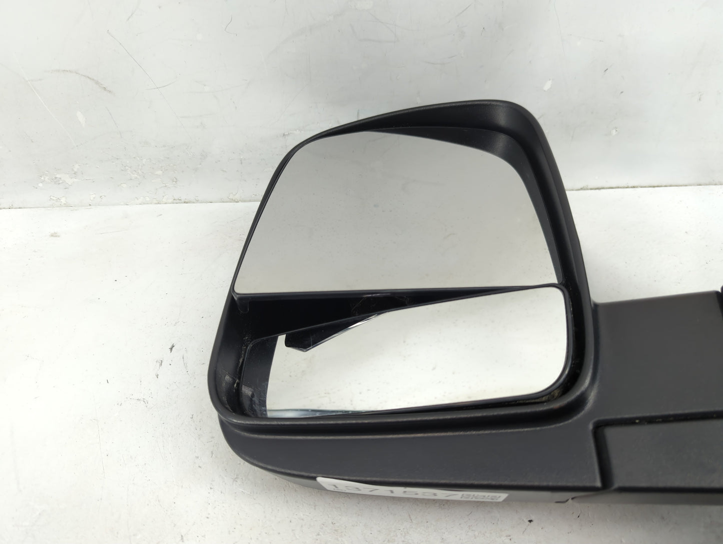 2008-2021 Chevrolet Express 2500 Driver Side View Mirror - Left Door Mirror OEM Used - Oemusedautoparts1.com
