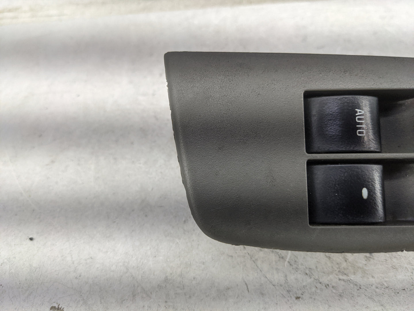 2008-2021 Chevrolet Express 2500 Master Power Window Switch Replacement Driver Side Left P/N:84075357 Fits OEM Used Auto Par