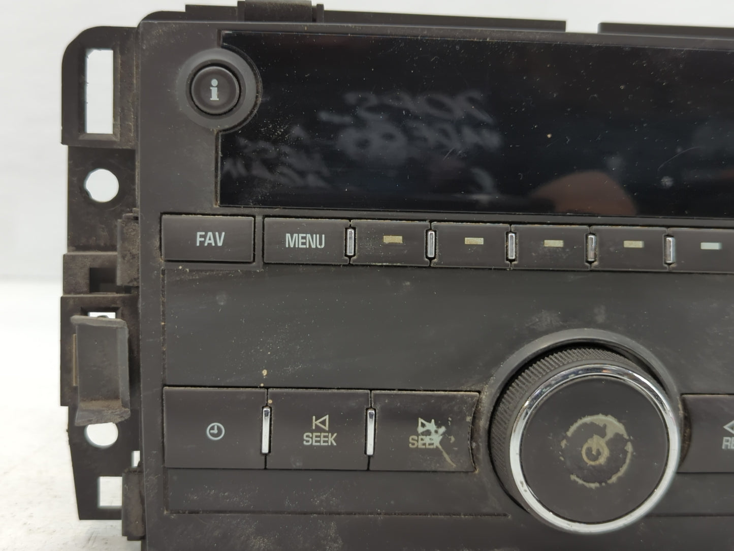 2015-2021 Chevrolet Express 2500 Radio AM FM Cd Player Receiver Replacement P/N:23475277 Fits OEM Used Auto Parts - Oemuseda