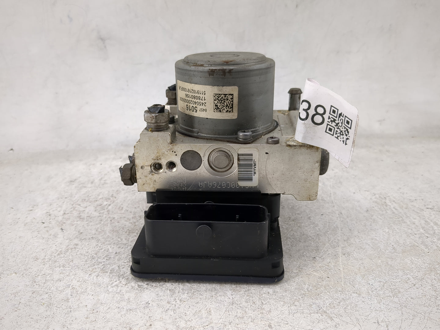 2018-2021 Chevrolet Express 3500 ABS Pump Control Module Replacement P/N:84575016 2450402000000X Fits Fits 2018 2019 2020 20