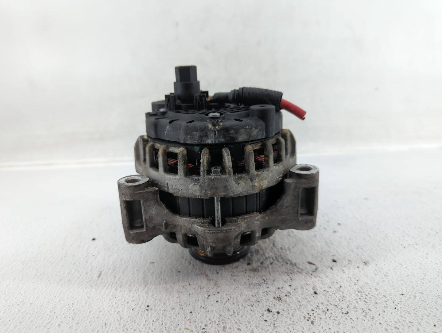 2016-2021 Chevrolet Express 3500 Alternator Replacement Generator Charging Assembly Engine OEM P/N:84206550 Fits OEM Used Au