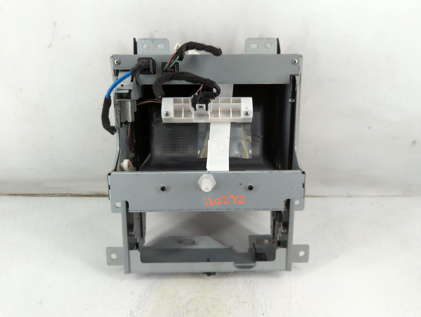 2018-2020 Chevrolet Impala Radio AM FM Cd Player Receiver Replacement P/N:84550102 Fits Fits 2018 2019 2020 OEM Used Auto Pa