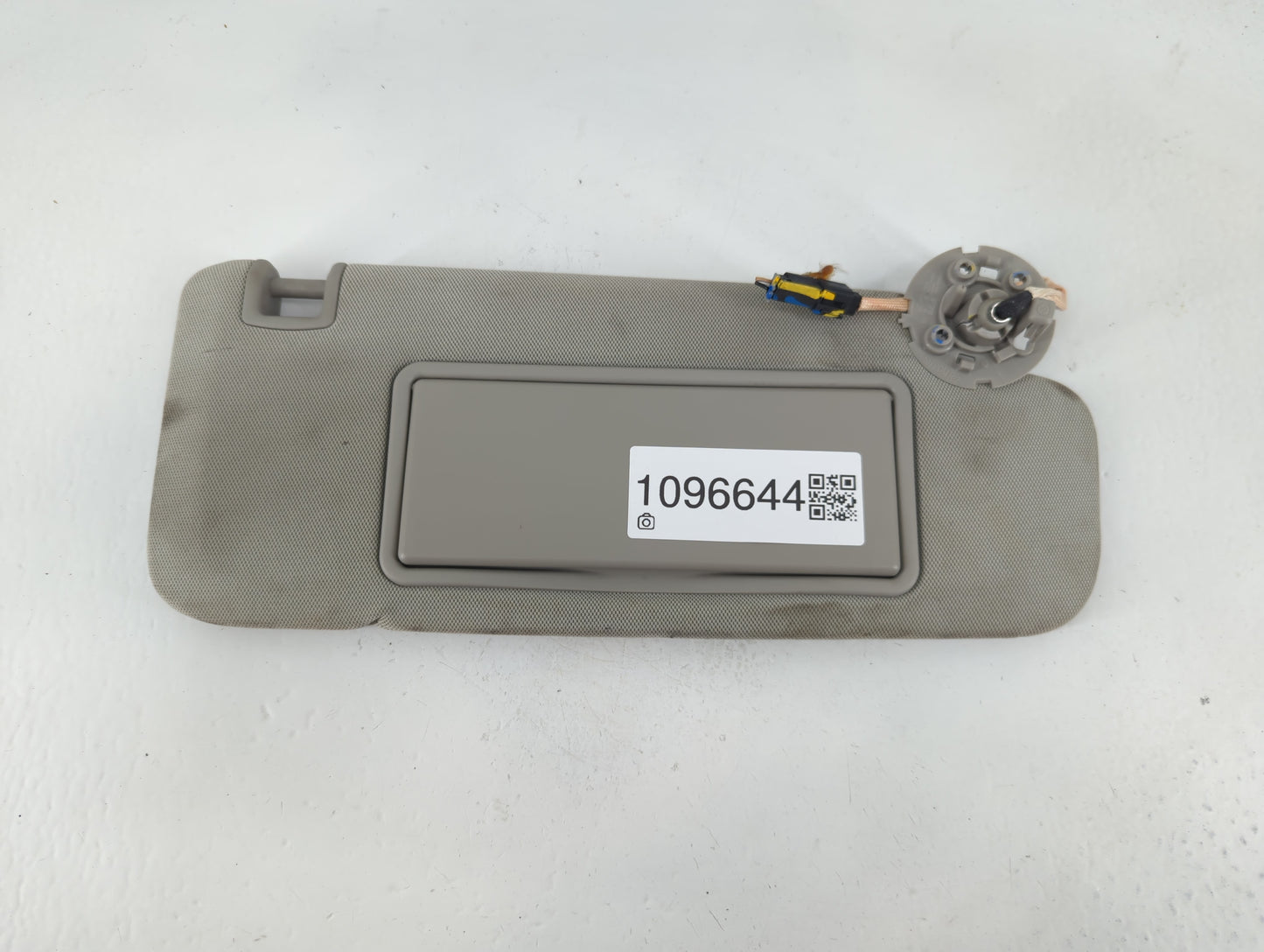 2014-2020 Chevrolet Impala Sun Visor Shade Replacement Passenger Right Mirror Fits Fits 2014 2015 2016 2017 2018 2019 2020 O