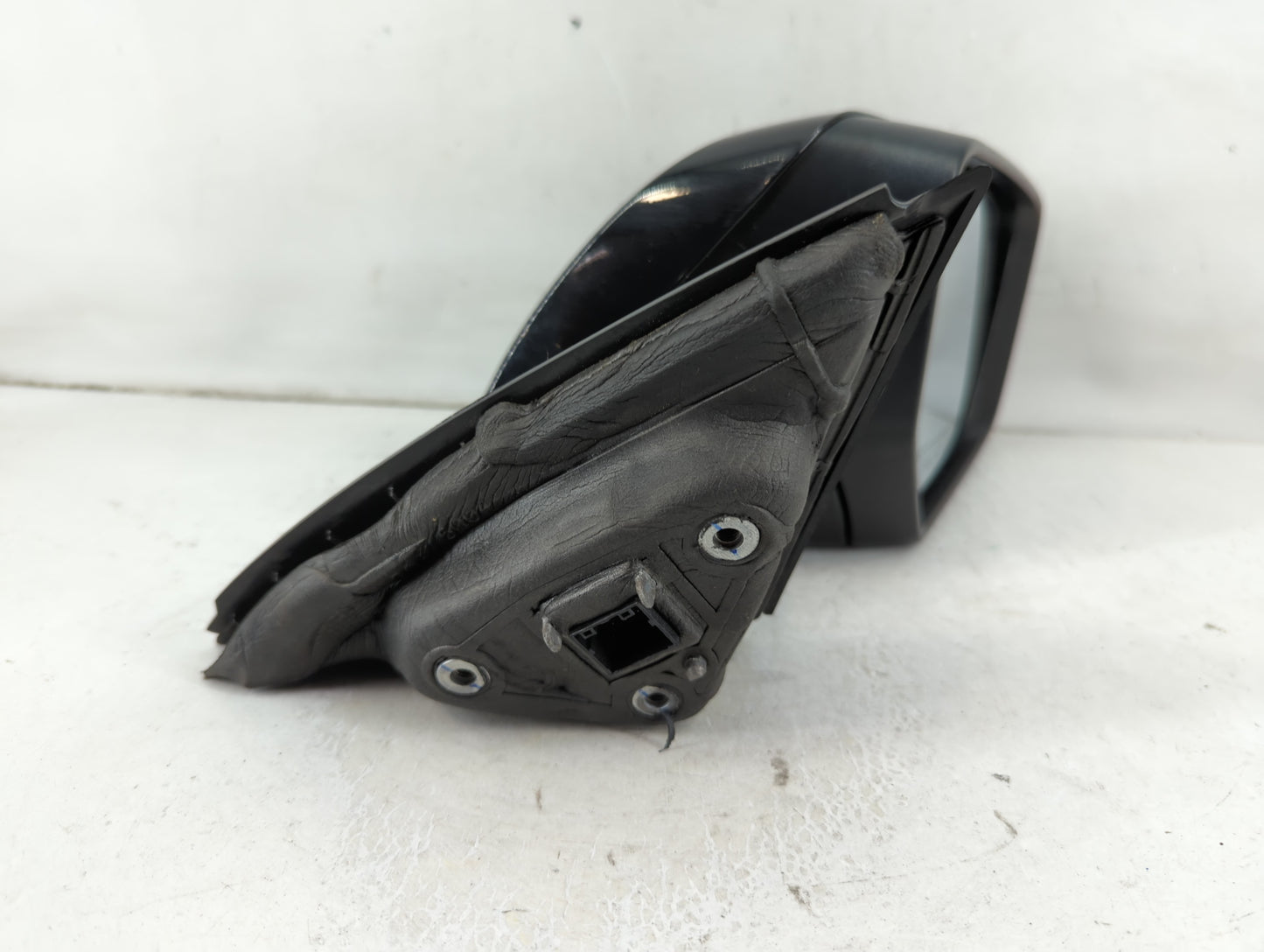 2016-2020 Chevrolet Impala Passenger Side View Mirror - Right Door Mirror OEM Used - Oemusedautoparts1.com