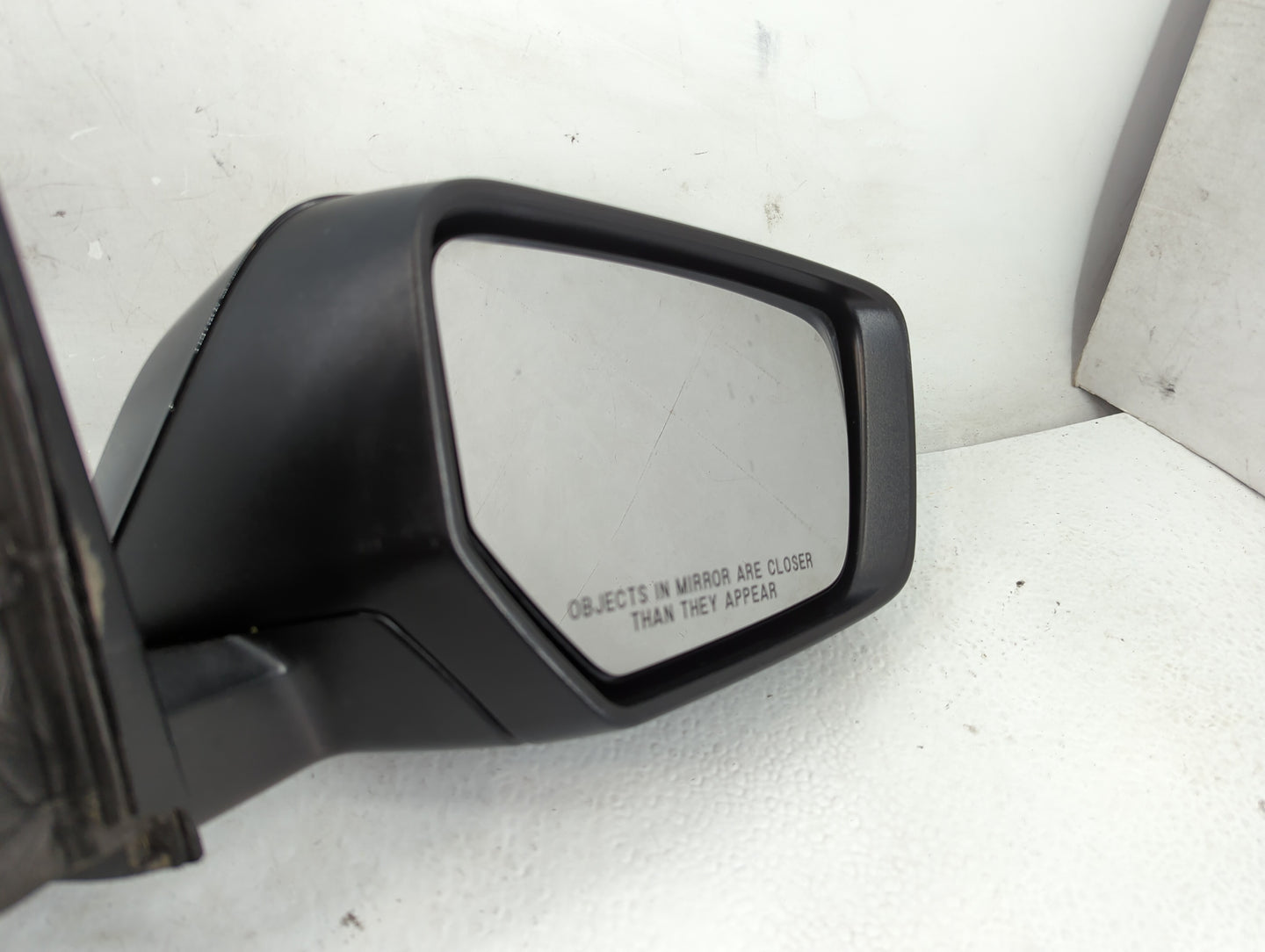 2016-2020 Chevrolet Impala Passenger Side View Mirror - Right Door Mirror OEM Used - Oemusedautoparts1.com