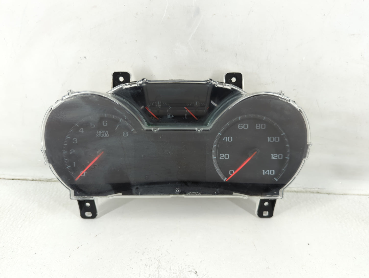 2017-2020 Chevrolet Impala Instrument Cluster Speedometer Gauges P/N:84582738 Fits Fits 2017 2018 2019 2020 OEM Used Auto Pa