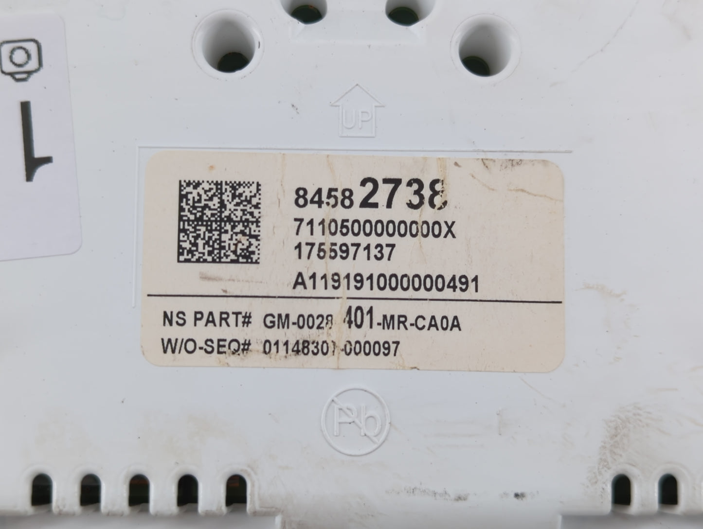 2017-2020 Chevrolet Impala Instrument Cluster Speedometer Gauges P/N:84582738 Fits Fits 2017 2018 2019 2020 OEM Used Auto Pa