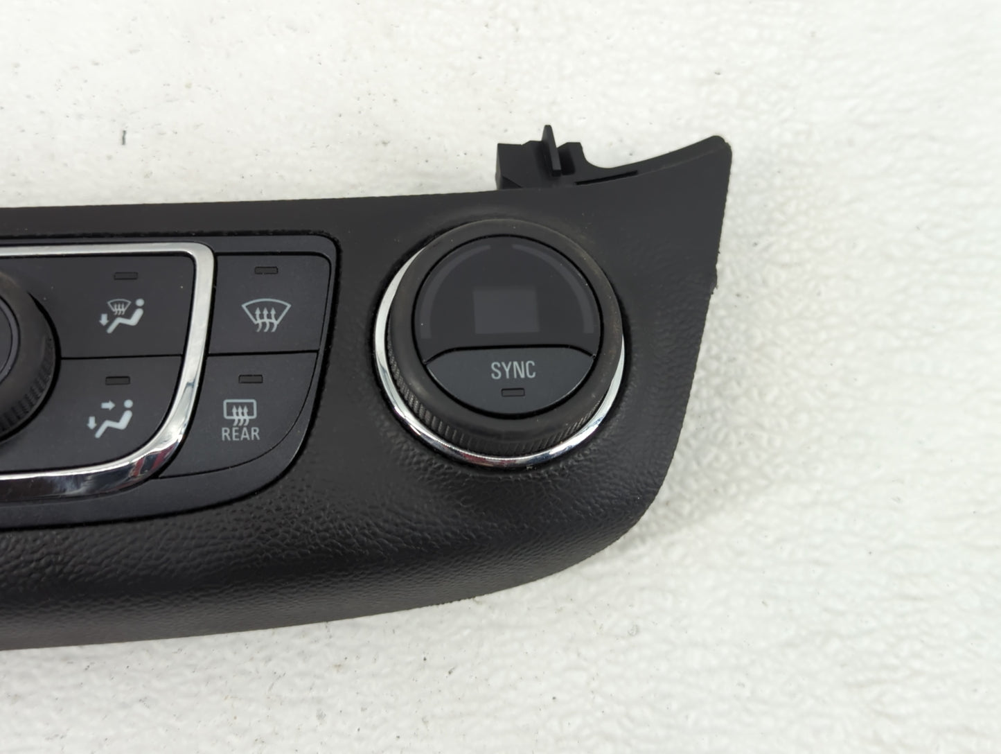 2014-2020 Chevrolet Impala Climate Control Module Temperature AC/Heater Replacement P/N:84429867 Fits OEM Used Auto Parts - 