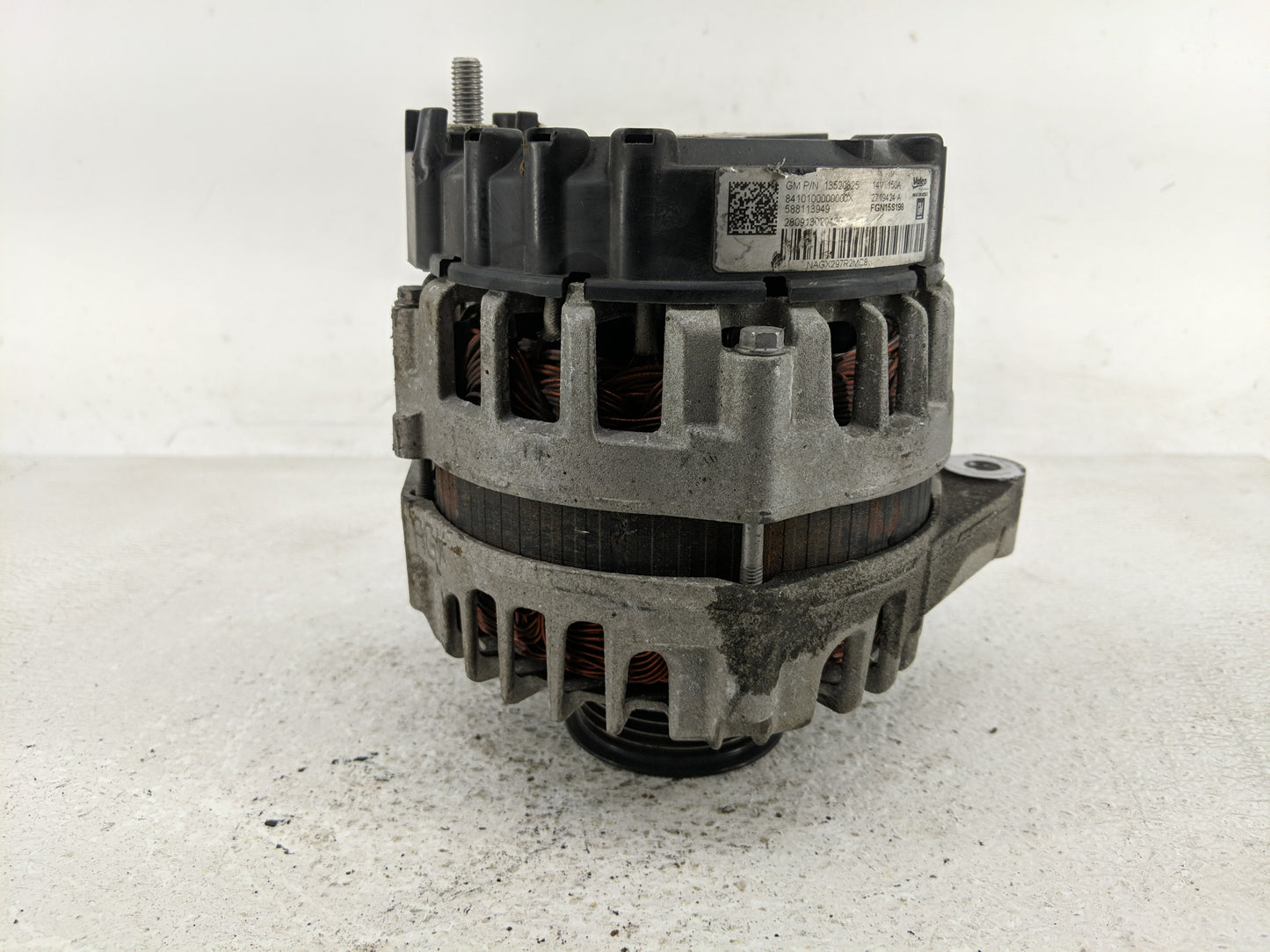 2017-2020 Chevrolet Impala Alternator Replacement Generator Charging Assembly Engine OEM P/N:13520825 Fits OEM Used Auto Par