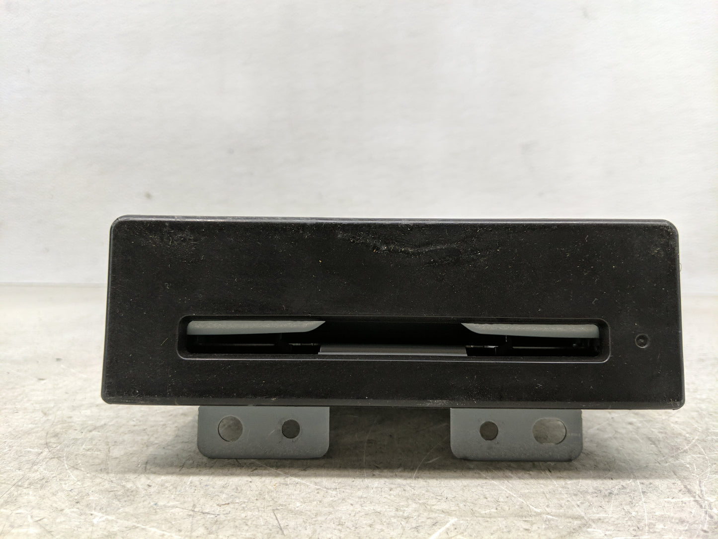 2015-2020 Chevrolet Impala Radio AM FM Cd Player Receiver Replacement P/N:84016434 Fits Fits 2015 2016 2017 2018 2019 2020 O