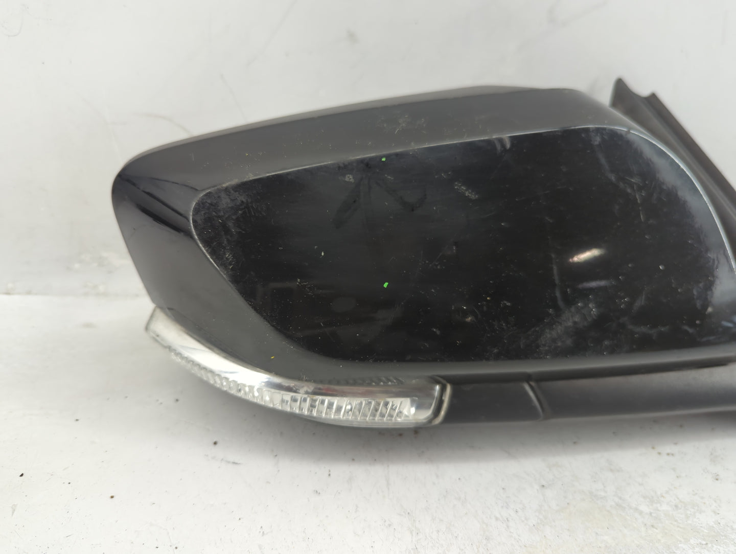 2016-2020 Chevrolet Impala Passenger Side View Mirror - Right Door Mirror OEM Used - Oemusedautoparts1.com