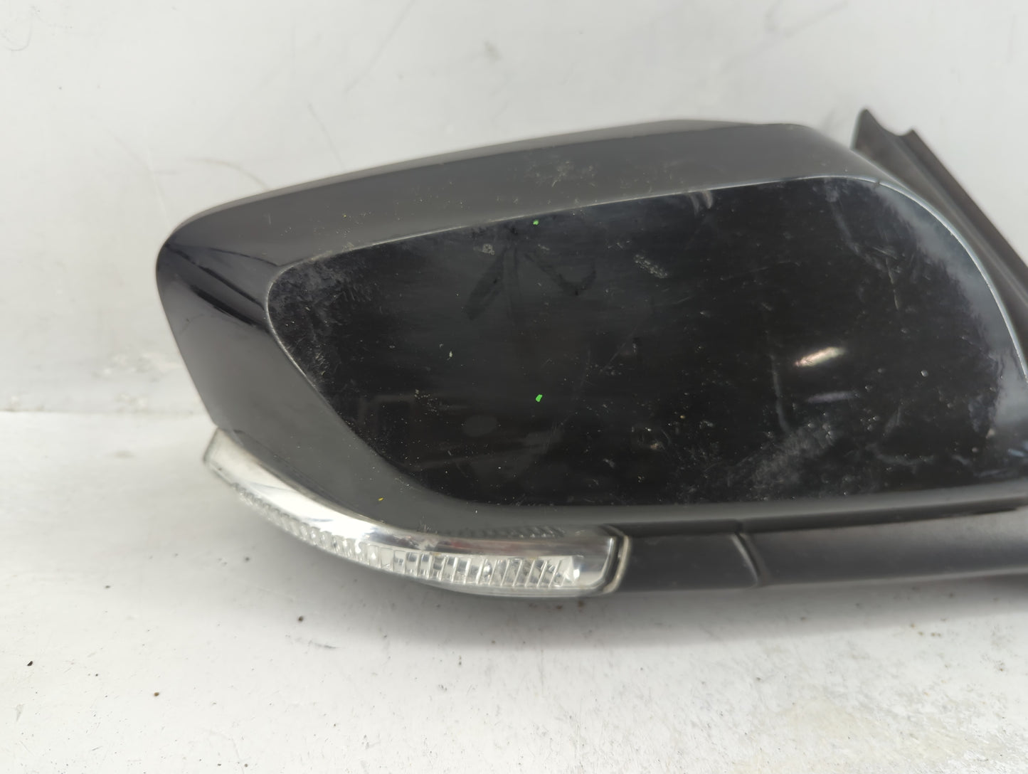 2016-2020 Chevrolet Impala Passenger Side View Mirror - Right Door Mirror OEM Used - Oemusedautoparts1.com