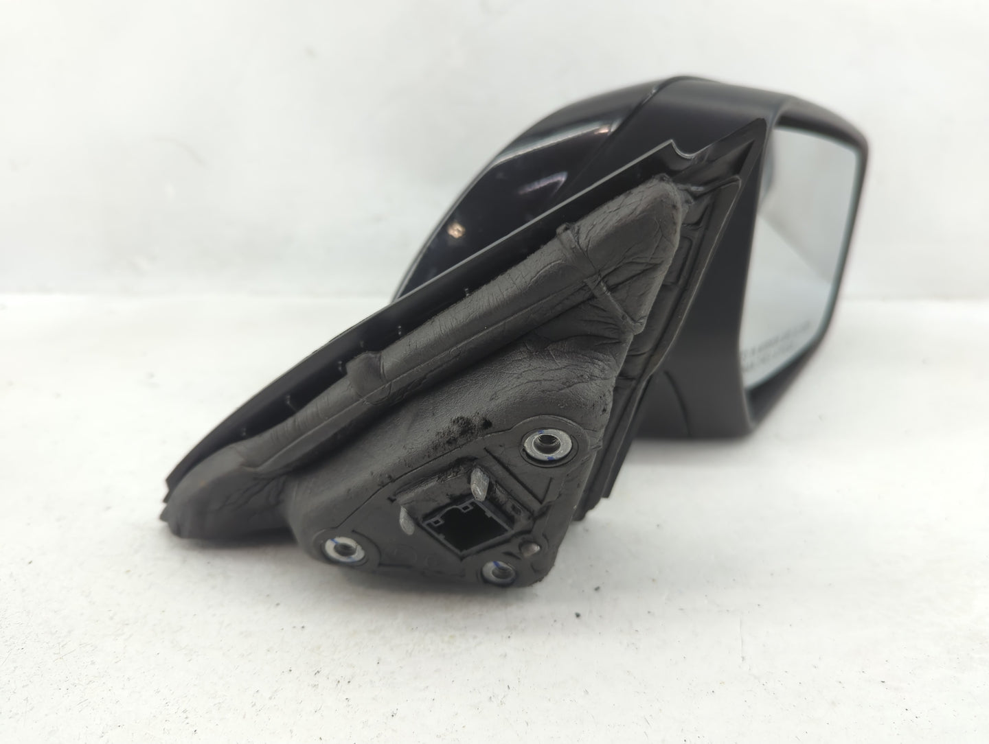 2016-2020 Chevrolet Impala Passenger Side View Mirror - Right Door Mirror OEM Used - Oemusedautoparts1.com