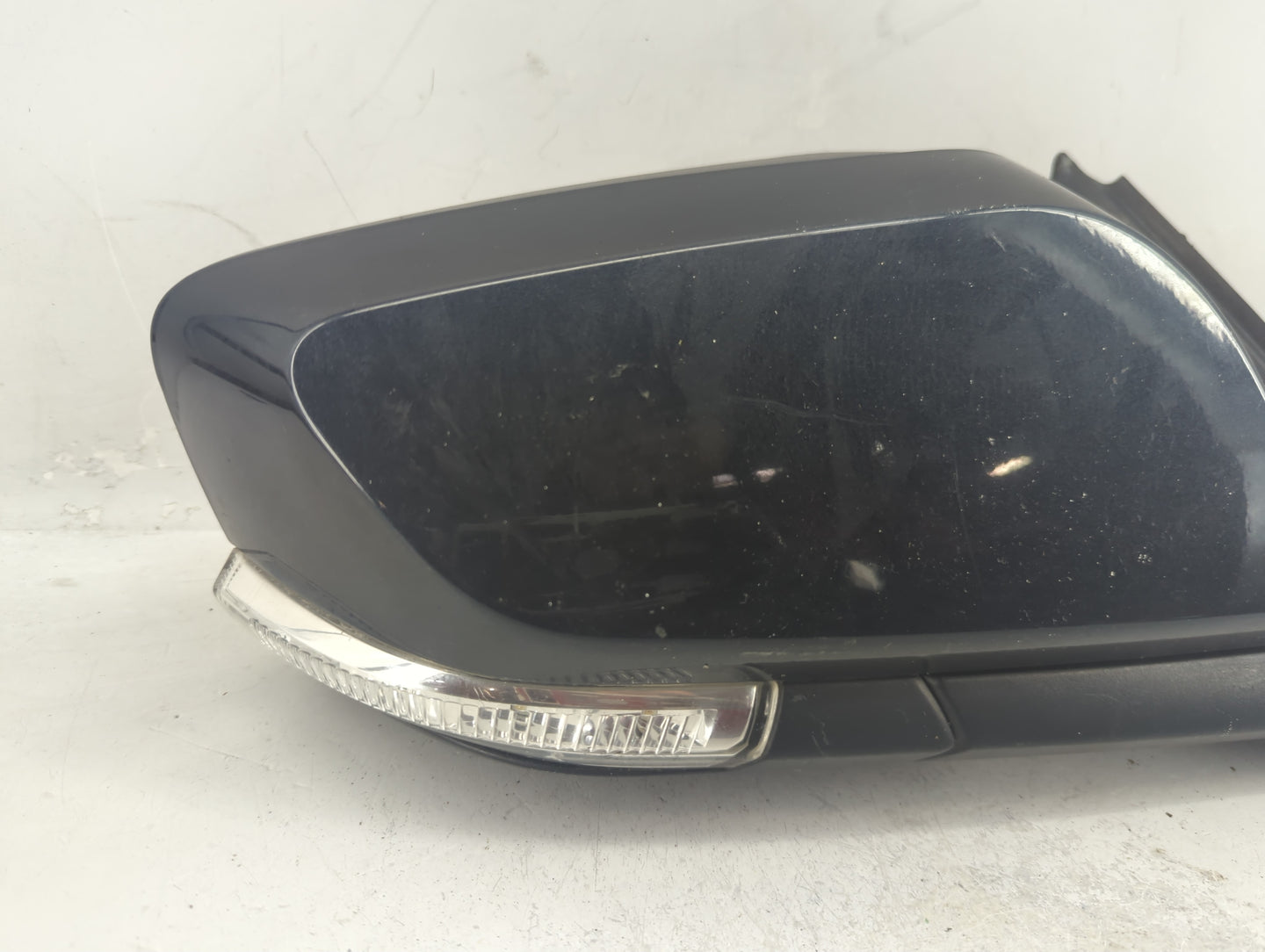 2016-2020 Chevrolet Impala Passenger Side View Mirror - Right Door Mirror OEM Used - Oemusedautoparts1.com