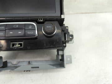 2018-2020 Chevrolet Impala Radio AM FM Cd Player Receiver Replacement P/N:84550102 7370100000000X Fits Fits 2018 2019 2020 OEM Used Auto Parts