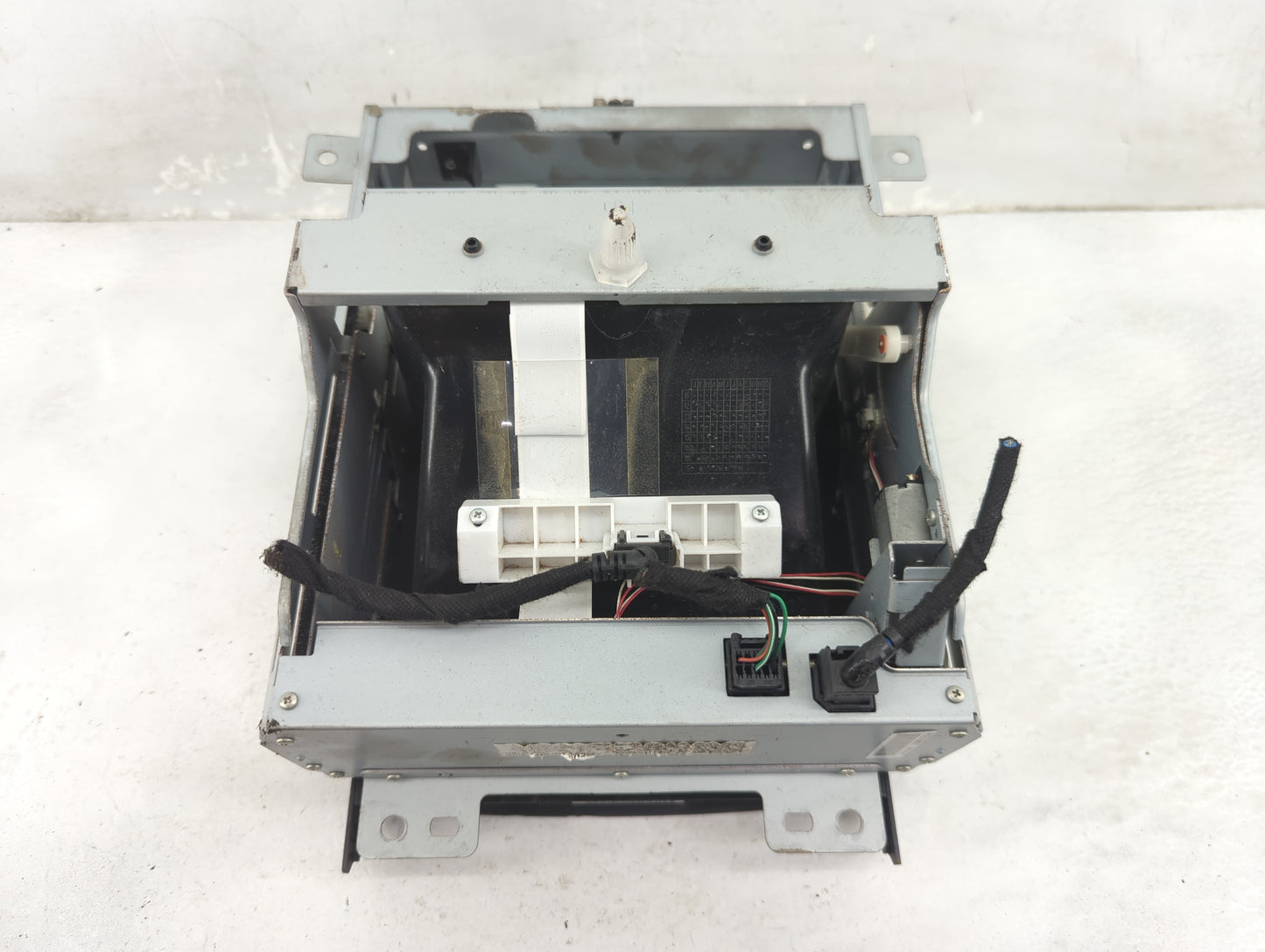 2018-2020 Chevrolet Impala Radio AM FM Cd Player Receiver Replacement P/N:84550102 7370100000000X Fits Fits 2018 2019 2020 O