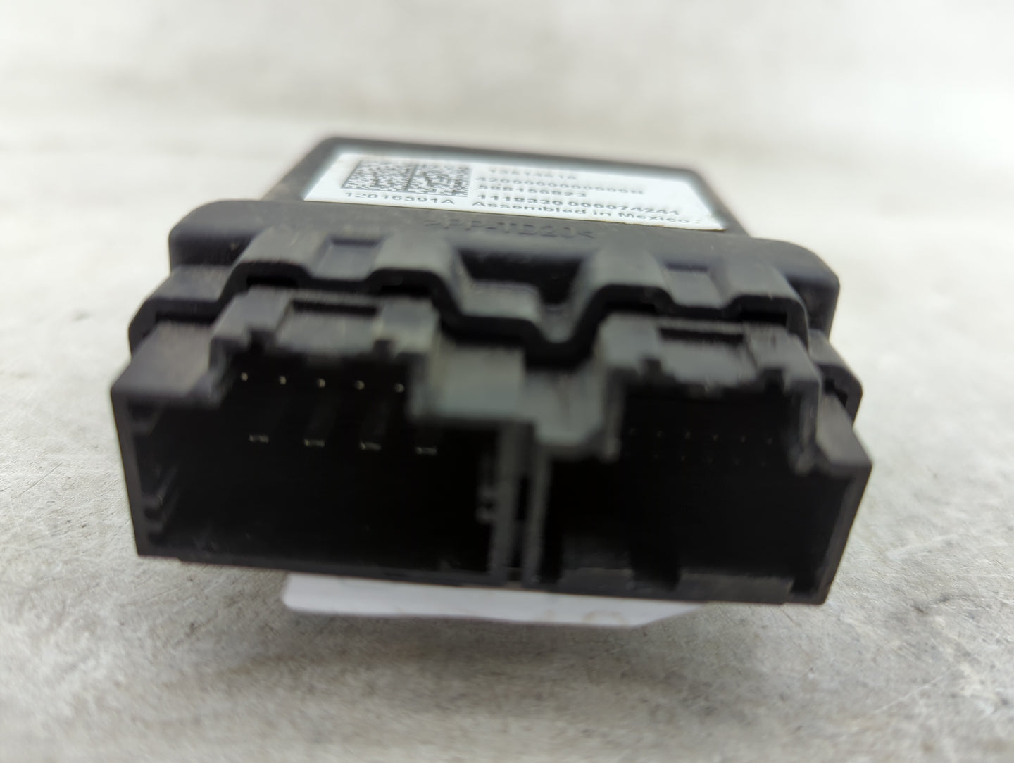 2017-2020 Chevrolet Impala Body Control Module Bcm Inner Cabin Fuse Box - Oemusedautoparts1.com