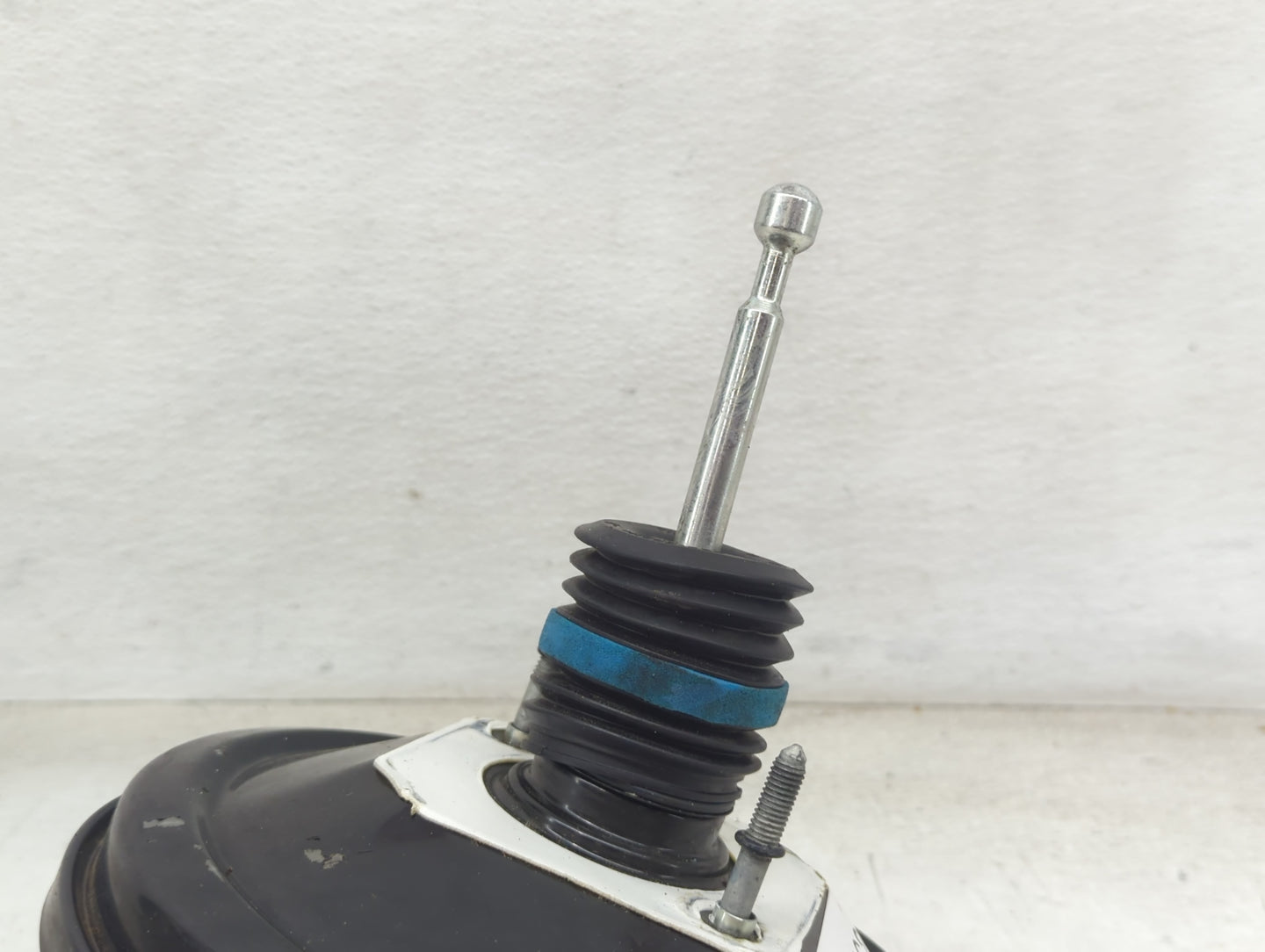 2014-2020 Chevrolet Impala Power Brake Booster Oem 1450662 - Oemusedautoparts1.com