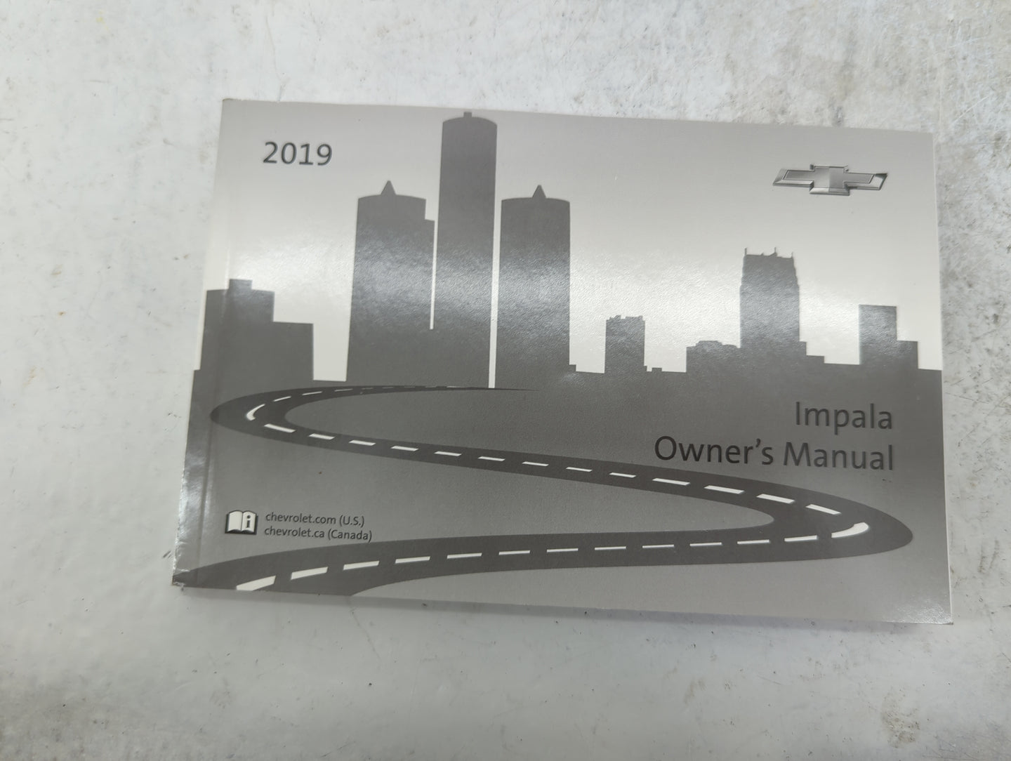 2019 Chevrolet Impala Owners Manual Book Guide P/N:84136724 B 23295643 C OEM Used Auto Parts - Oemusedautoparts1.com