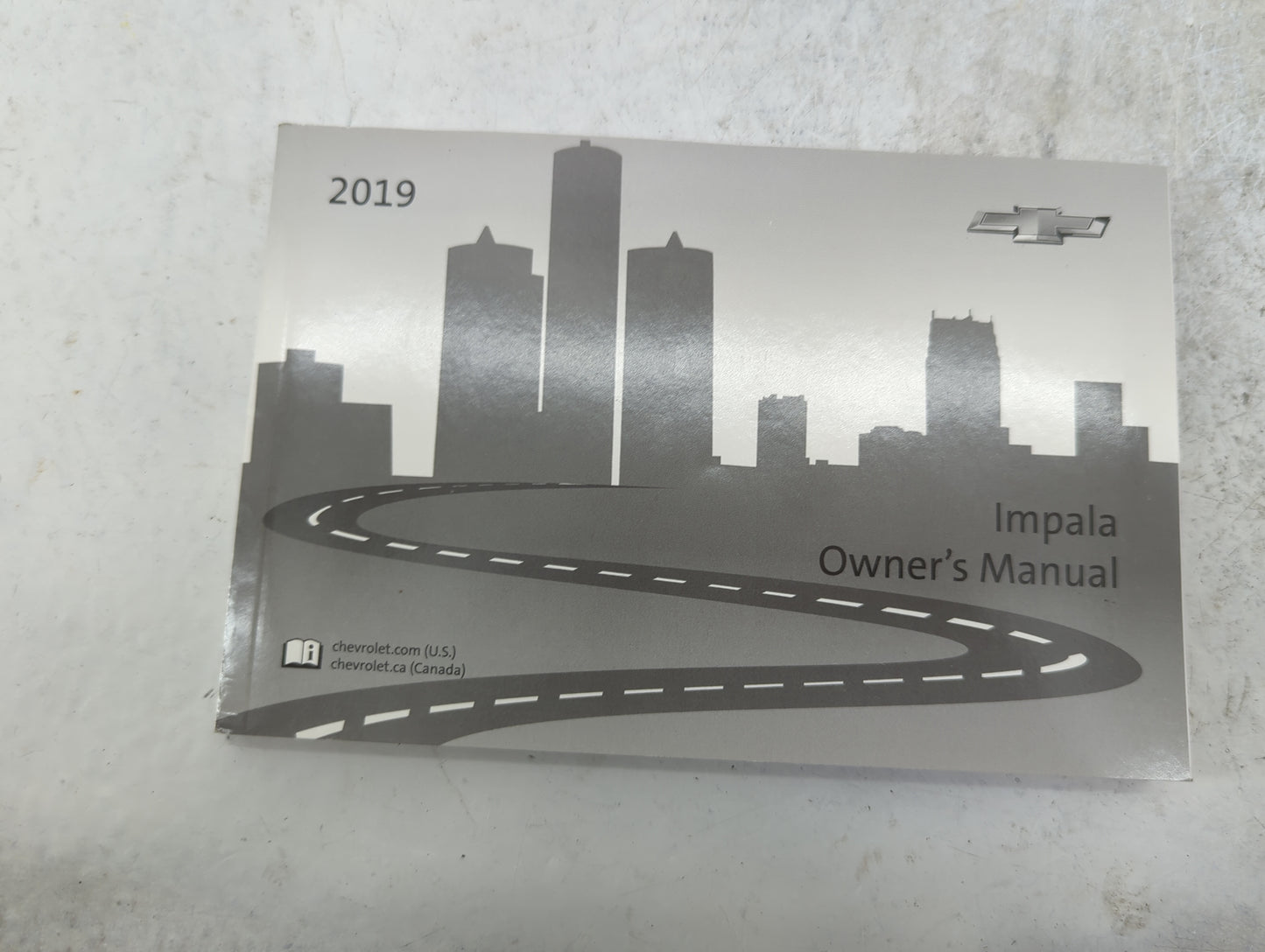 2019 Chevrolet Impala Owners Manual Book Guide P/N:84136724 B 23295643 C OEM Used Auto Parts - Oemusedautoparts1.com