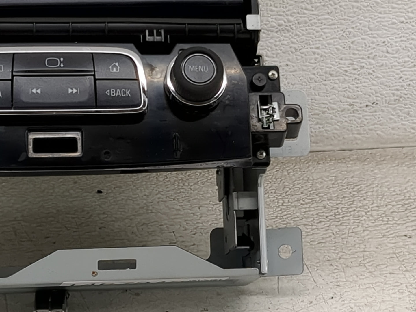 2019 Chevrolet Impala Radio Control Panel - Oemusedautoparts1.com