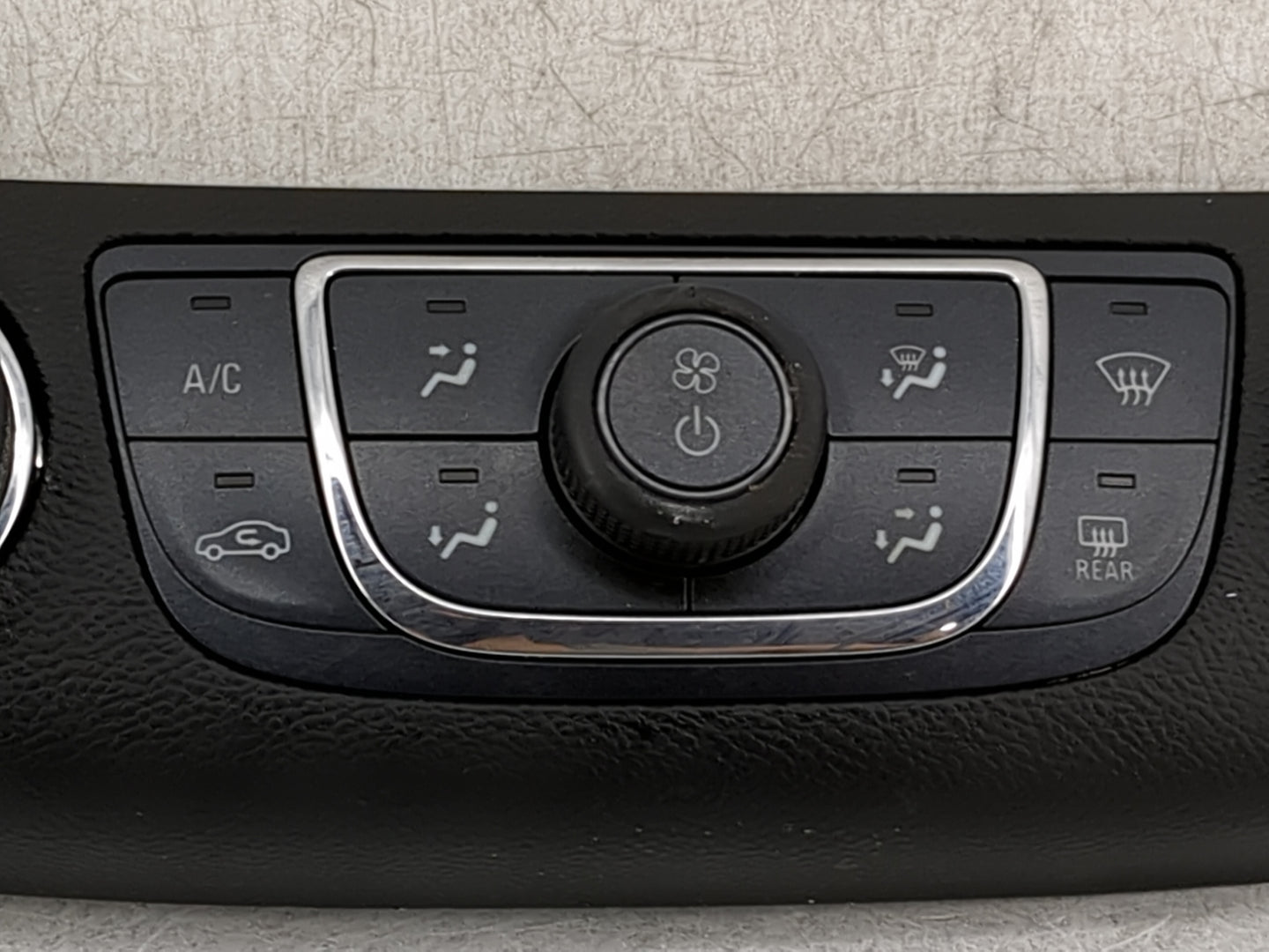 2014-2020 Chevrolet Impala Climate Control Module Temperature AC/Heater Replacement P/N:84429867 Fits OEM Used Auto Parts - 