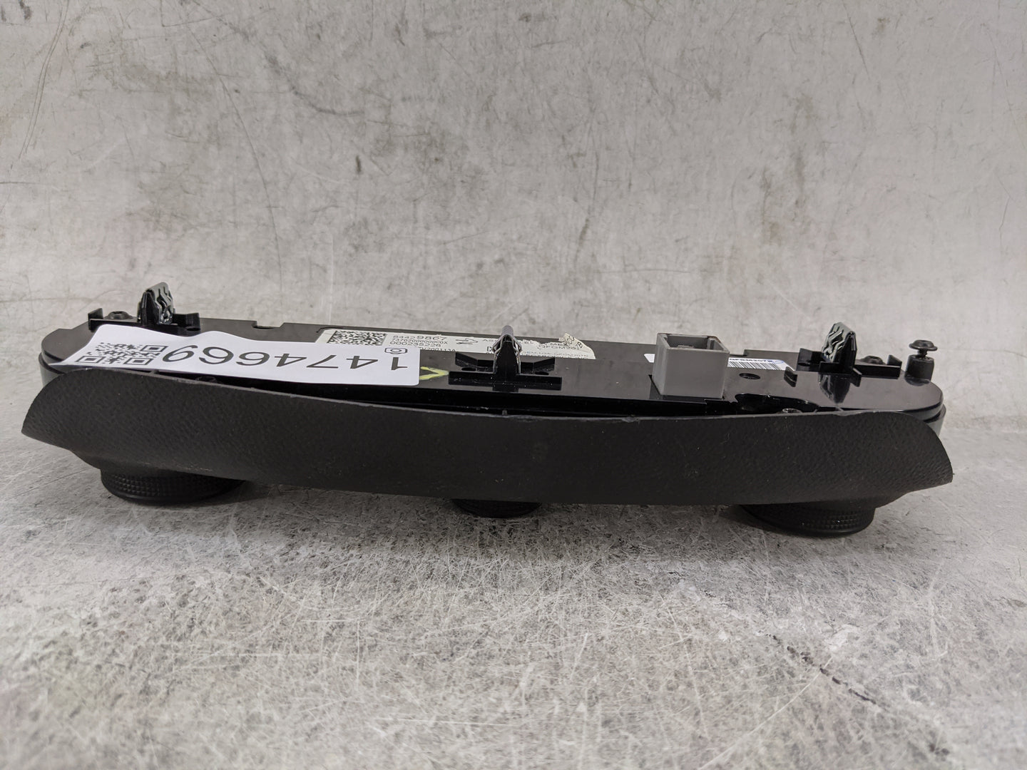 2014-2020 Chevrolet Impala Climate Control Module Temperature AC/Heater Replacement P/N:84429867 Fits OEM Used Auto Parts - 