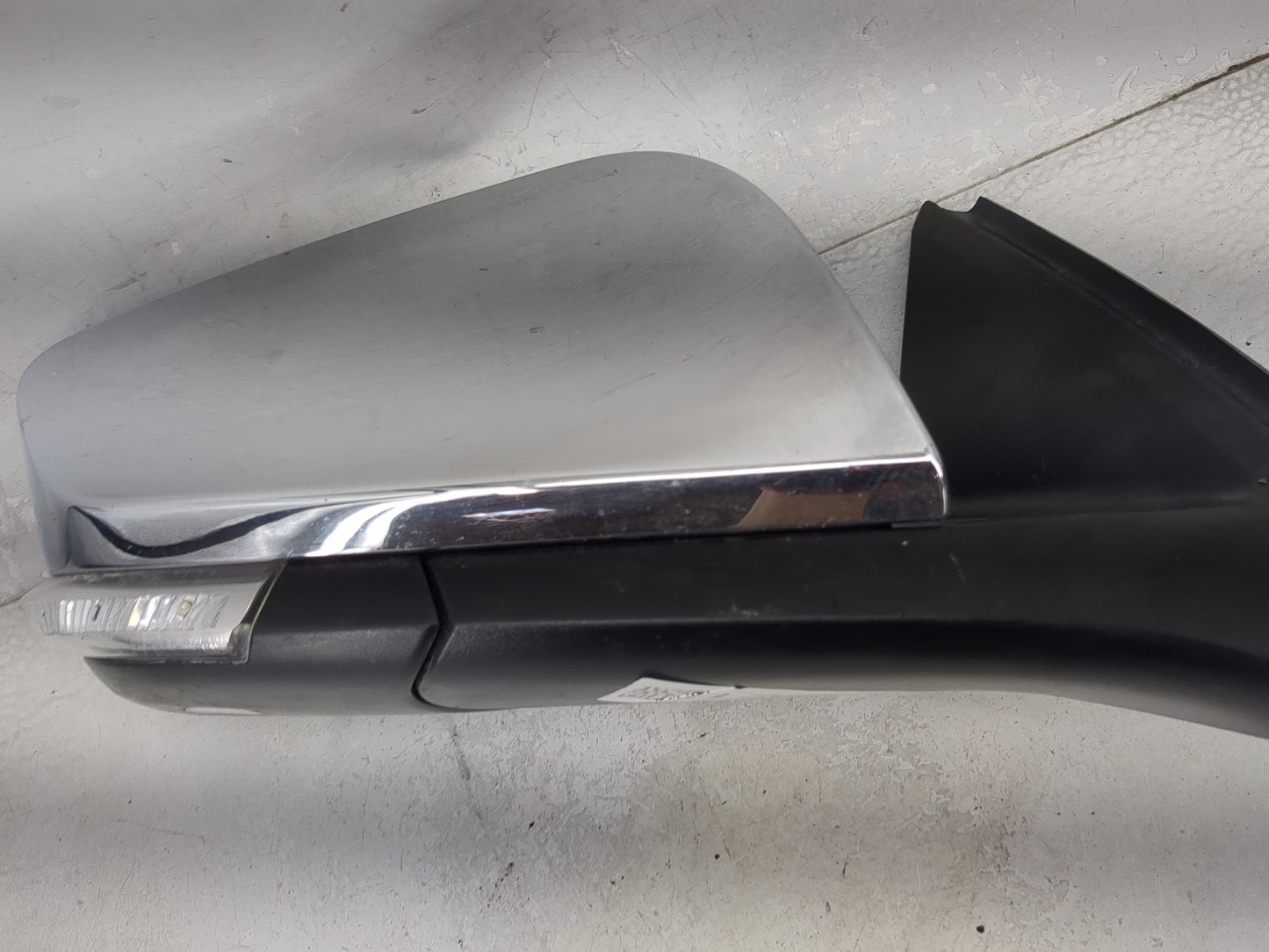 2018-2020 Chevrolet Impala Passenger Side View Mirror - Right Door Mirror OEM Used - Oemusedautoparts1.com
