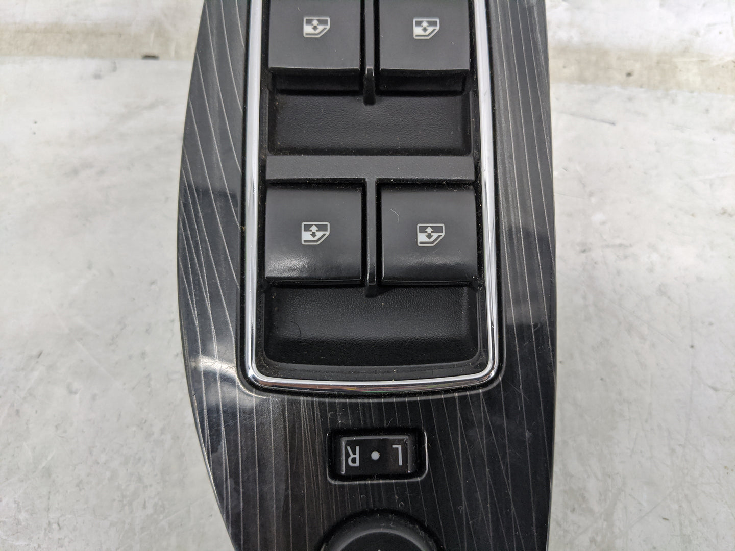 2014-2020 Chevrolet Impala Master Power Window Switch Replacement Driver Side Left P/N:23466791 4390103000000X Fits OEM Used