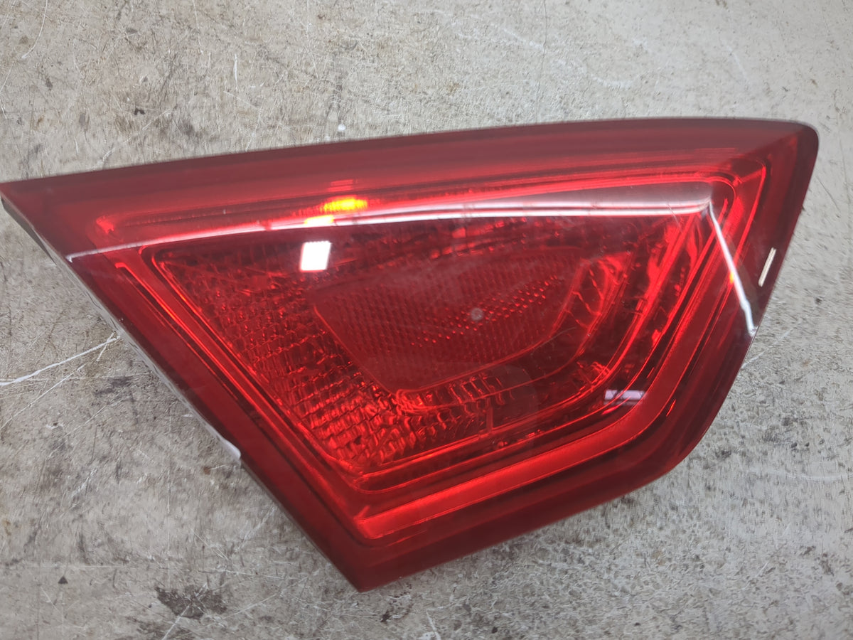 2014-2020 Chevrolet Impala Driver Left Side Deck Lid Mounted Tail Light 1501714 - Oemusedautoparts1.com