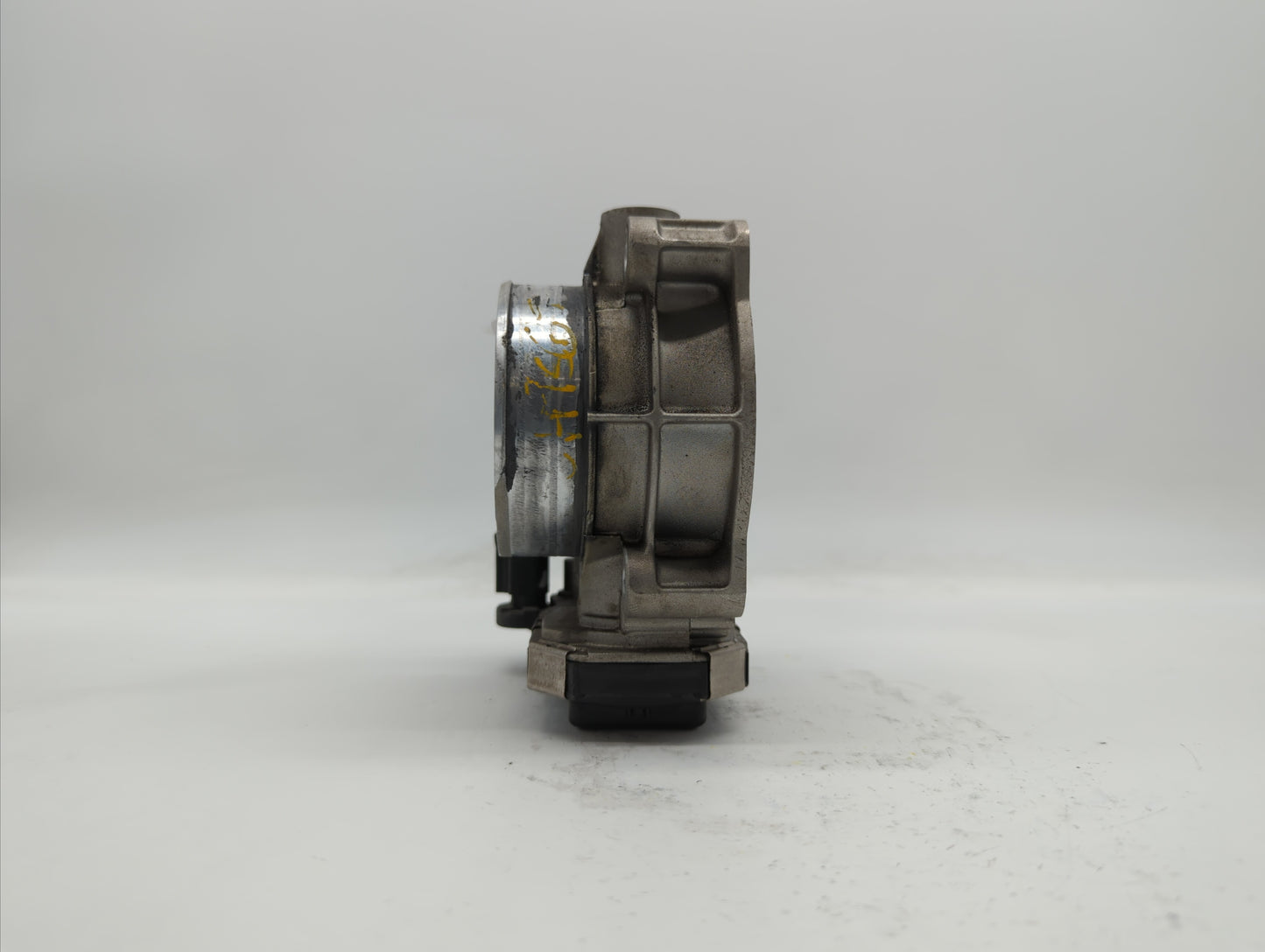 2012-2019 Chevrolet Impala Throttle Body P/N:12670981AA 12632172BA Fits Fits 2012 2013 2014 2015 2016 2017 2018 2019 OEM Use