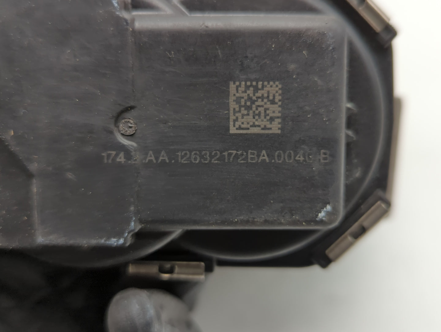 2012-2019 Chevrolet Impala Throttle Body P/N:12670981AA 12632172BA Fits Fits 2012 2013 2014 2015 2016 2017 2018 2019 OEM Use