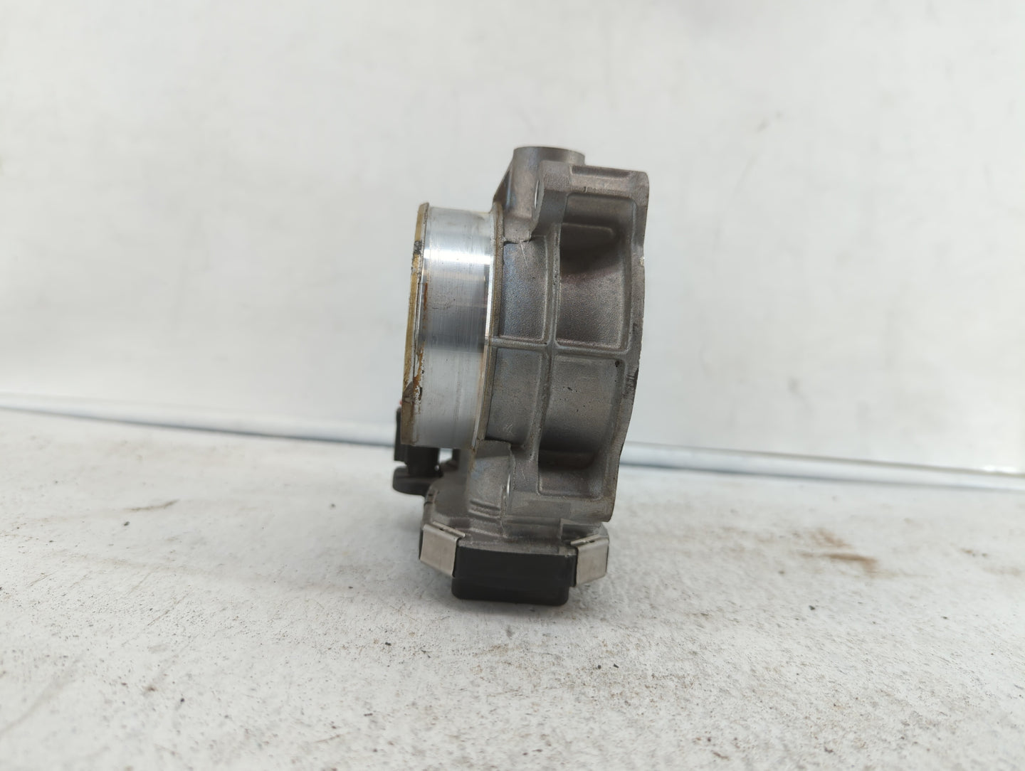 2012-2019 Chevrolet Impala Throttle Body P/N:12670981AA 12632172BA Fits Fits 2012 2013 2014 2015 2016 2017 2018 2019 OEM Use