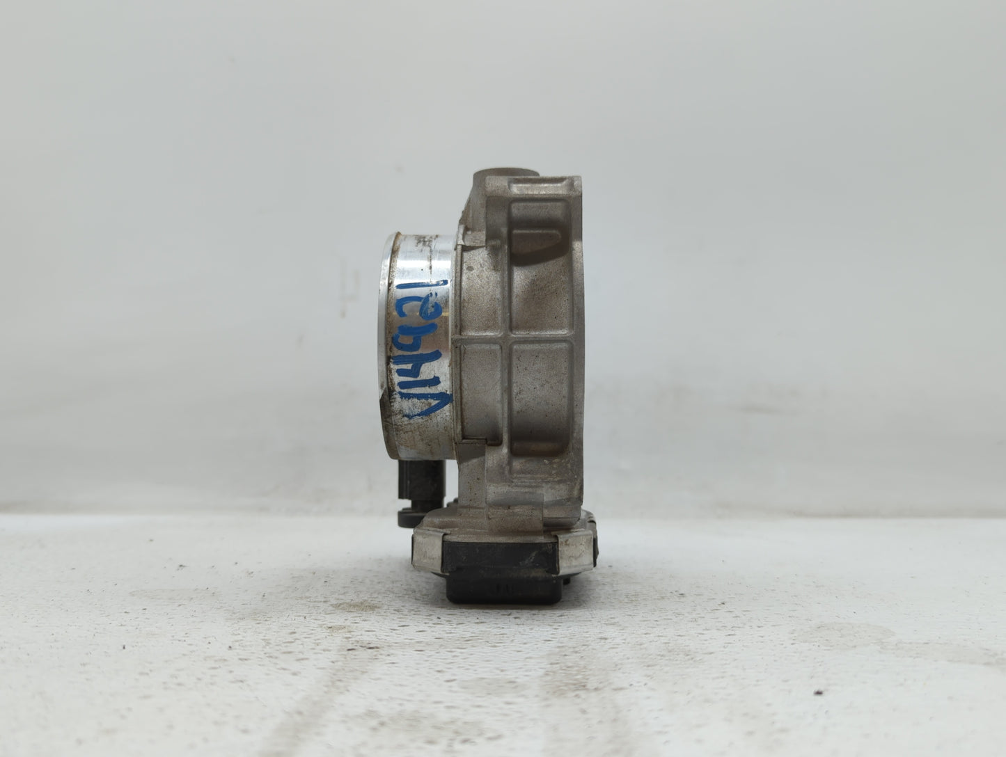2012-2020 Chevrolet Impala Throttle Body P/N:12670981AA 12632172BA Fits OEM Used Auto Parts - Oemusedautoparts1.com