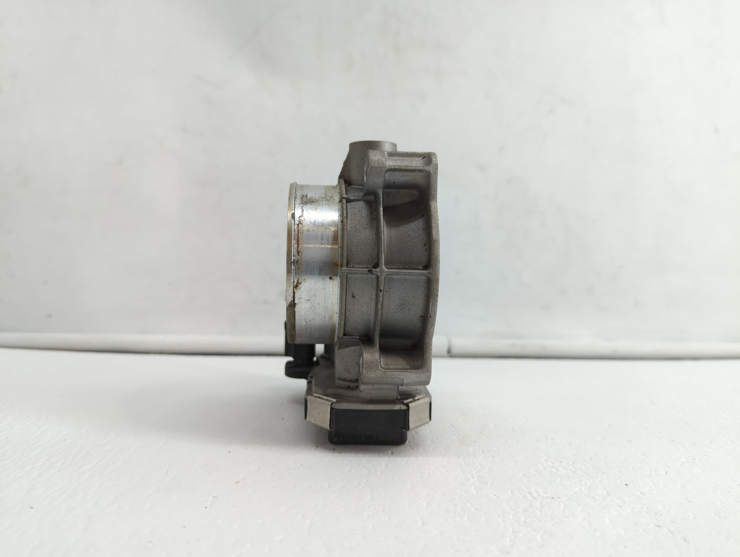2012-2019 Chevrolet Impala Throttle Body P/N:12670981AA 12632172BA Fits Fits 2012 2013 2014 2015 2016 2017 2018 2019 OEM Use