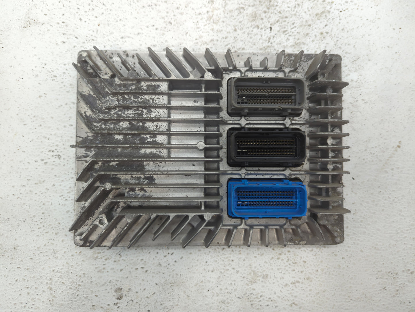 2017-2020 Chevrolet Impala PCM Engine Control Computer ECU ECM PCU OEM P/N:12667002 12666068 Fits Fits 2017 2018 2019 2020 O