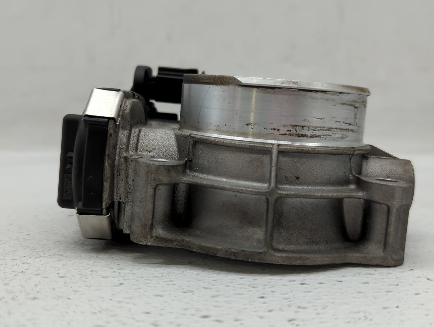 2012-2020 Chevrolet Impala Throttle Body P/N:12632172BA 12670981AA Fits OEM Used Auto Parts - Oemusedautoparts1.com