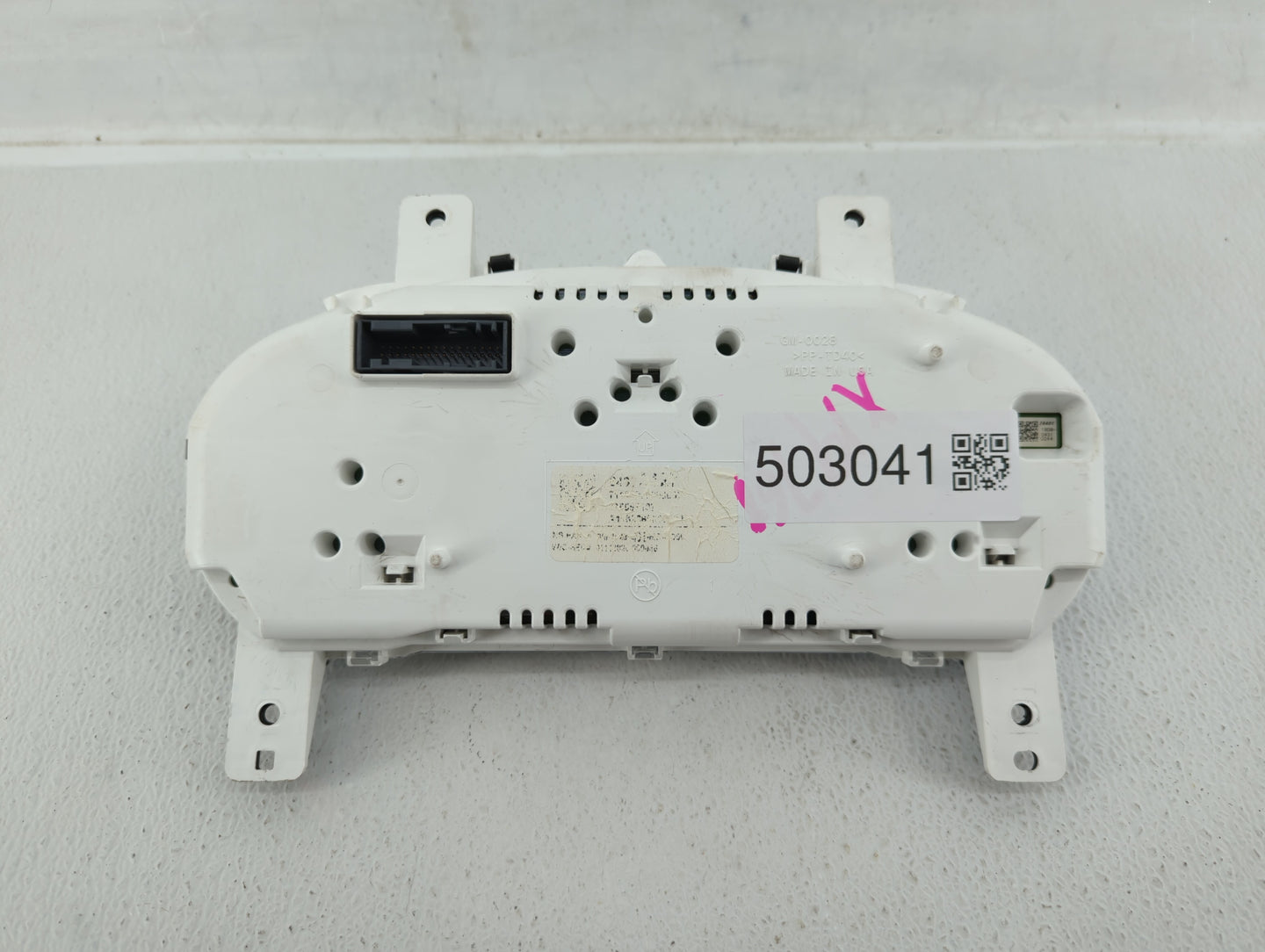 2017-2020 Chevrolet Impala Instrument Cluster Speedometer Gauges Fits Fits 2017 2018 2019 2020 OEM Used Auto Parts - Oemused