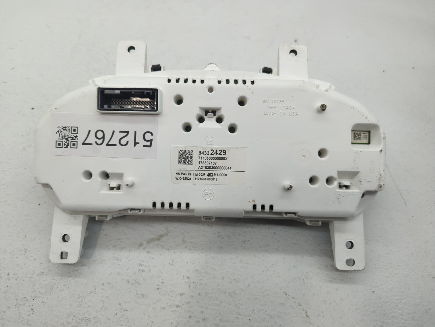 2017-2020 Chevrolet Impala Instrument Cluster Speedometer Gauges P/N:84037517 84332429 Fits Fits 2017 2018 2019 2020 OEM Use